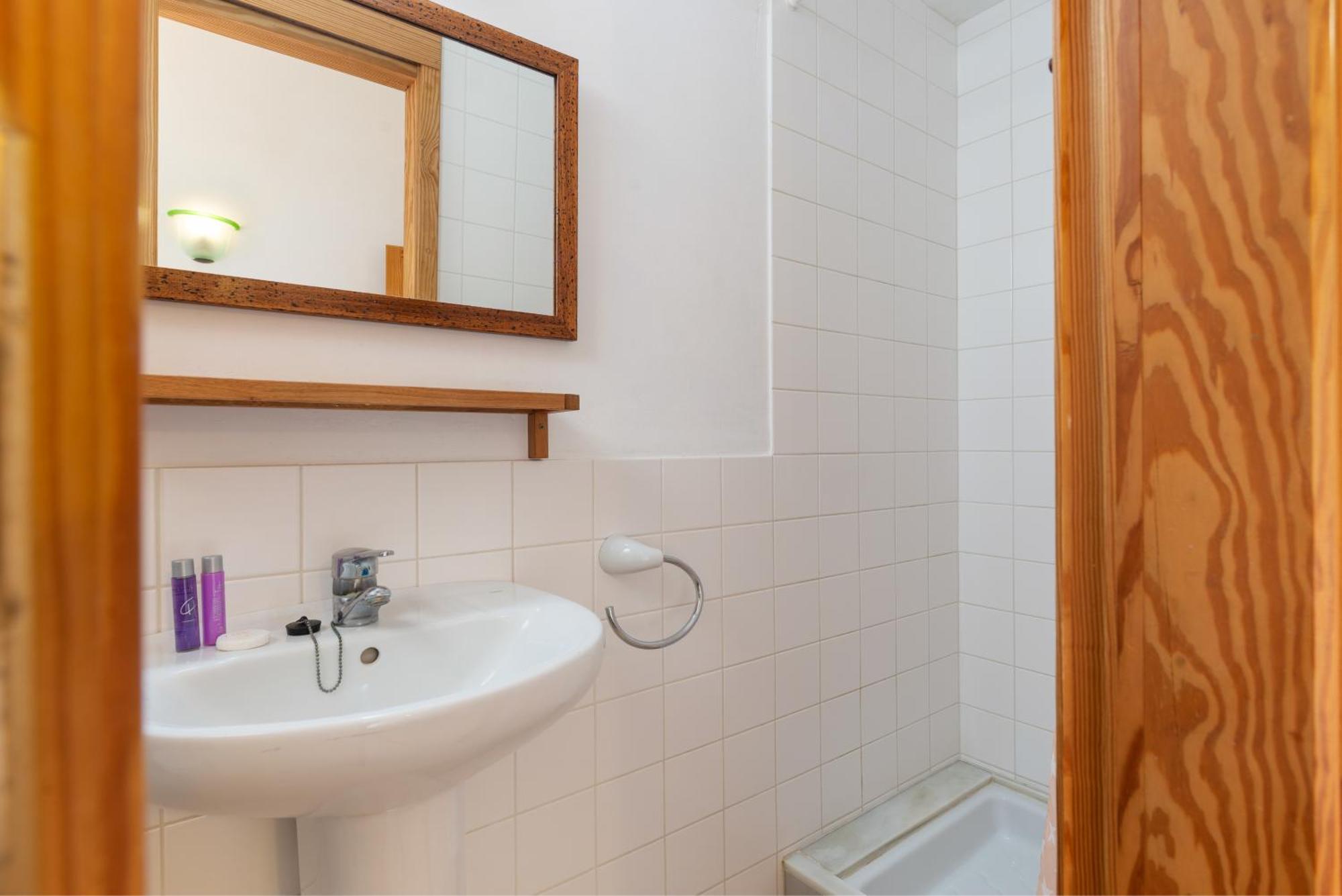 Petit Hotel Hostatgeria La Victoria Алькудия Номер фото