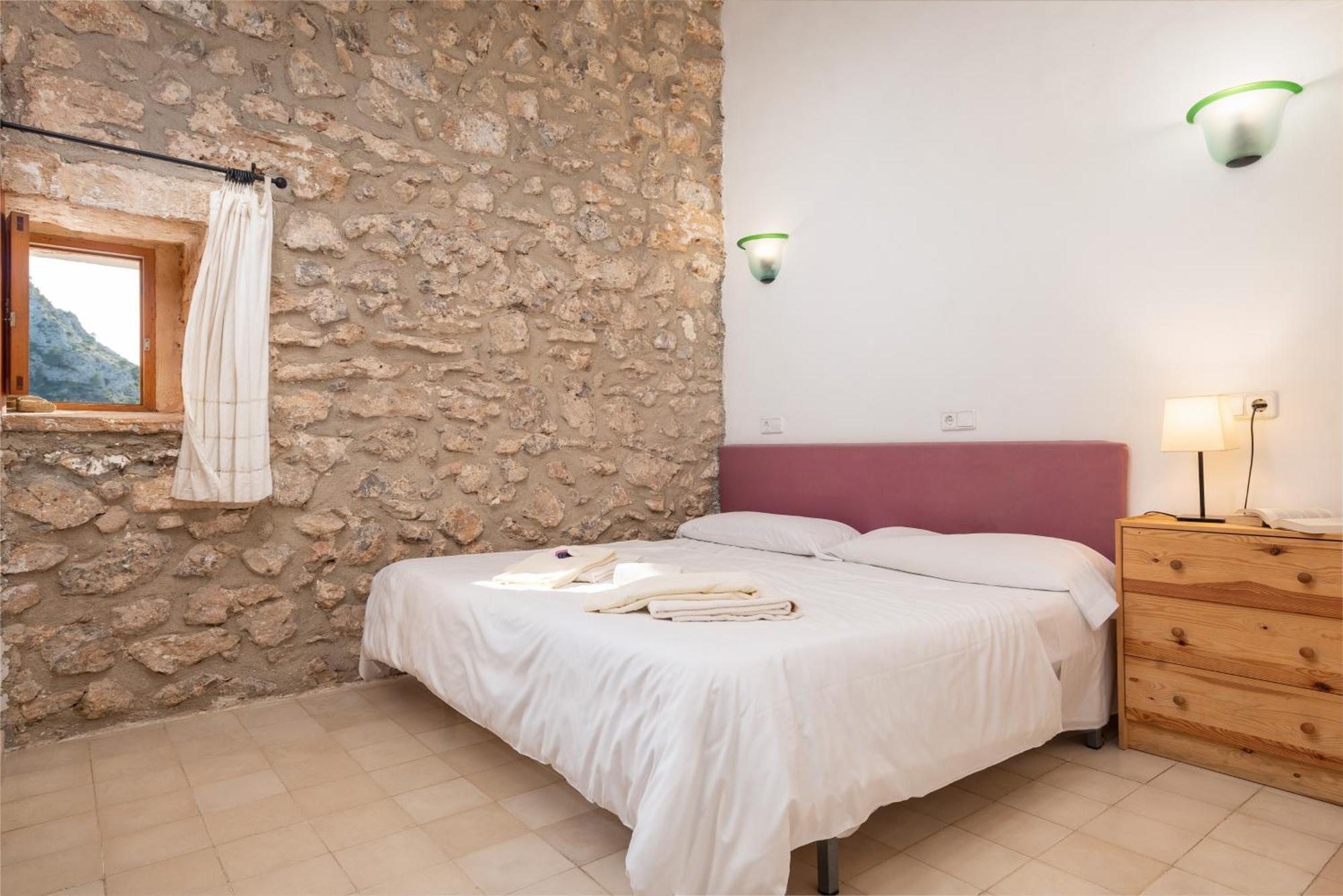 Petit Hotel Hostatgeria La Victoria Алькудия Экстерьер фото